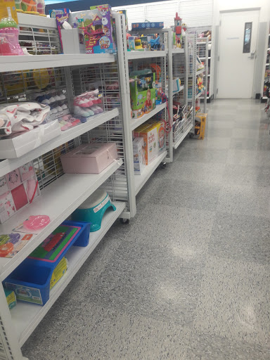 Clothing Store «Ross Dress for Less», reviews and photos, 10700 MacArthur Blvd, Oakland, CA 94605, USA