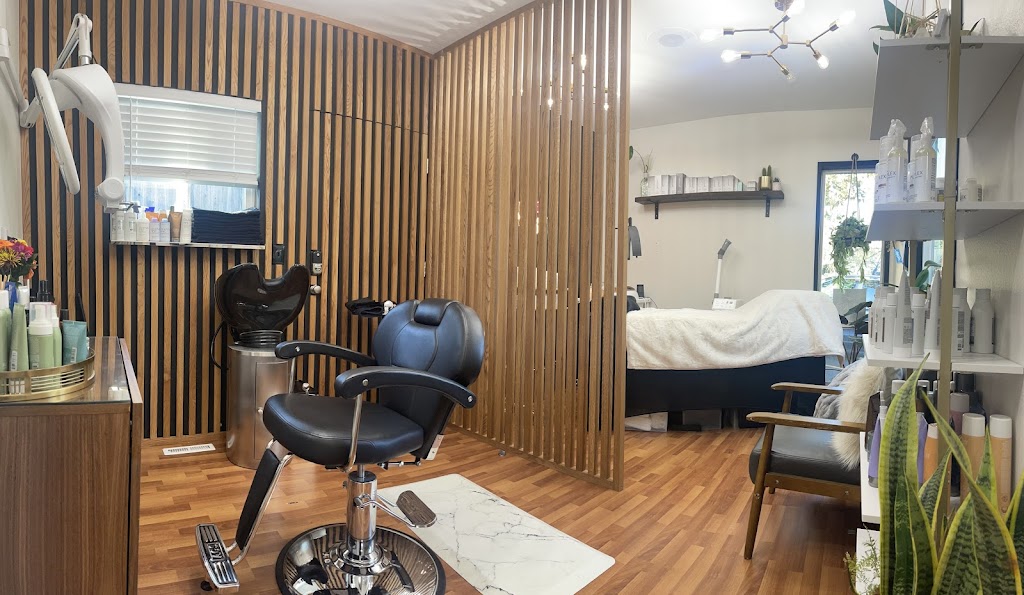 Cura Salon and Spa 97068