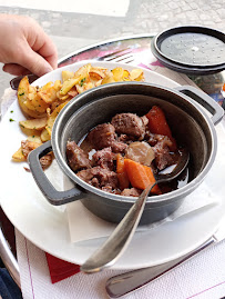 Bœuf bourguignon du Restaurant français Le Relais Gascon montmartre paris18e - n°3