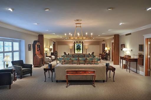 Funeral Home «Hultgren Funeral Home and Cremation Services», reviews and photos, 304 N Main St, Wheaton, IL 60187, USA