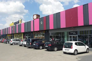 DL Shopping Center Knurów image