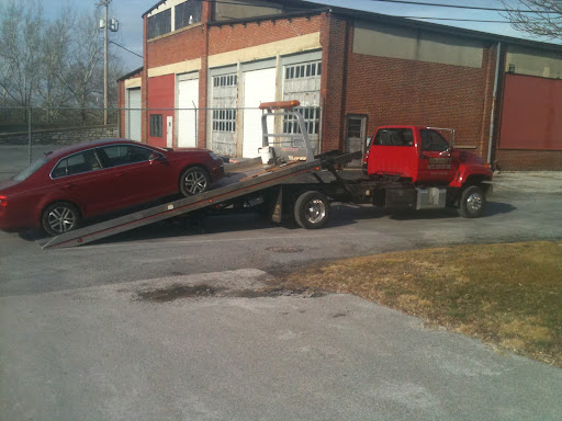 Towing Service «Hershey Auto Center», reviews and photos, 503 W Chocolate Ave, Hershey, PA 17033, USA