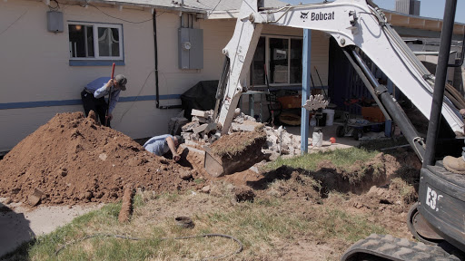 Air Conditioning Contractor «Day & Night Air Conditioning, Heating & Plumbing», reviews and photos, 2136 E Indian School Rd, Phoenix, AZ 85016, USA