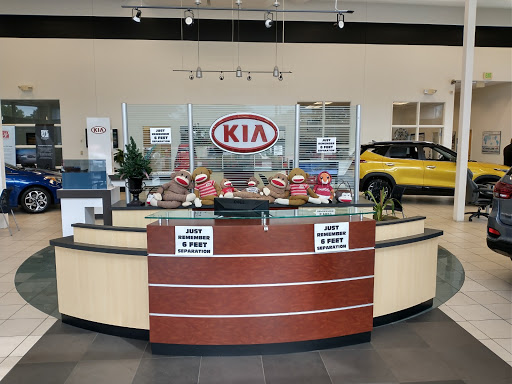 Kia Dealer «Bob King Kia», reviews and photos, 1725 Link Rd, Winston-Salem, NC 27103, USA