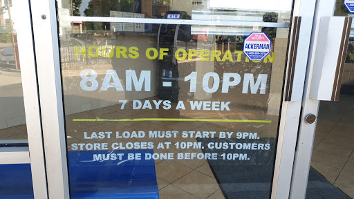 Laundromat «Logan Circle Laundromat», reviews and photos, 1100 Rhode Island Ave NW, Washington, DC 20005, USA