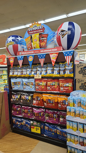 Grocery Store «Jewel-Osco», reviews and photos, 20 Biesterfield Rd, Elk Grove Village, IL 60007, USA