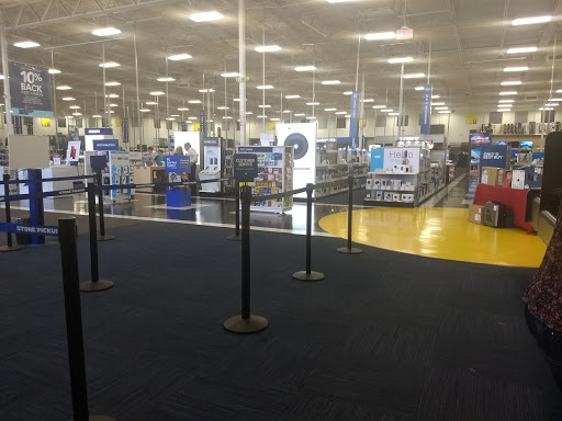 Electronics Store «Best Buy», reviews and photos, 4707 Valley View Blvd NW, Roanoke, VA 24012, USA