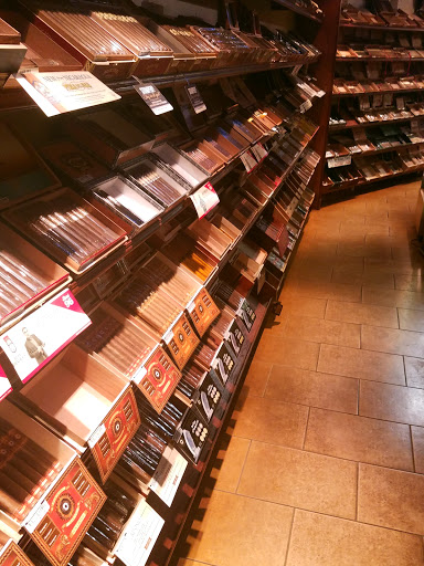 Tobacco Shop «Smoke Inn Palm Beach Gardens», reviews and photos, 4530 PGA Boulevard, West Palm Beach, FL 33418, USA