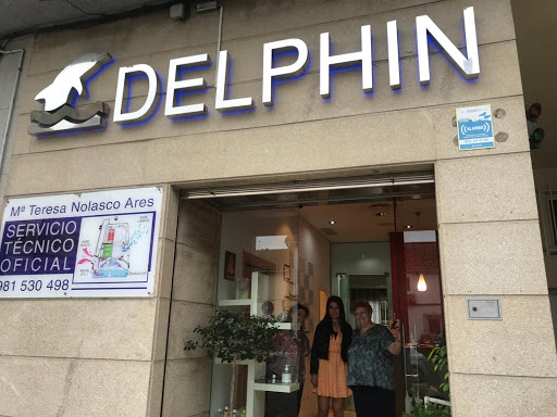 Delphin Santiago en Santiago de Compostela, A Coruña