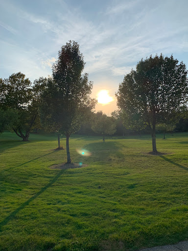 Public Golf Course «St Denis Golf Club & Party Center», reviews and photos, 10660 Chardon Rd, Chardon, OH 44024, USA