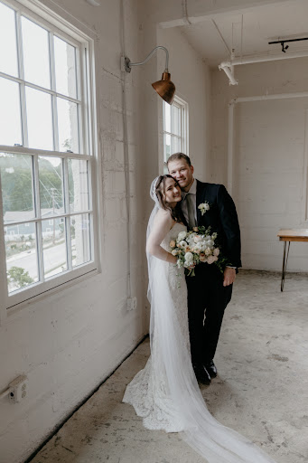 Bridal Shop «BHLDN», reviews and photos, 1207 Howell Mill Rd, Atlanta, GA 30318, USA