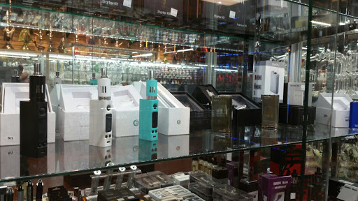 Tobacco Shop «buzz smoke shop», reviews and photos, 4155 Hamilton Ave, San Jose, CA 95130, USA