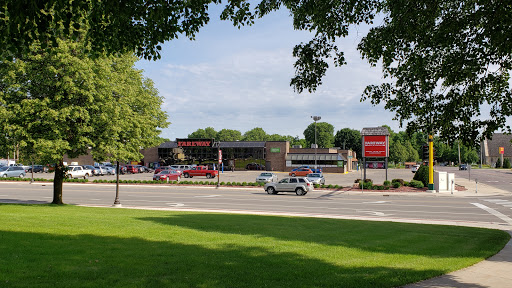 Grocery Store «Fareway Grocery», reviews and photos, 430 2nd Ave NW, Faribault, MN 55021, USA