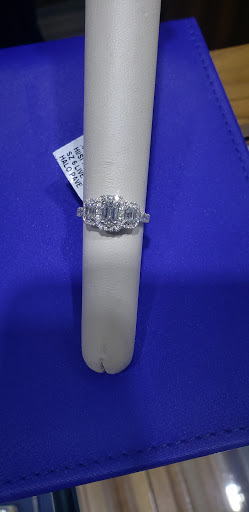 Jeweler «International Diamond Center», reviews and photos, 2014 SE Port St Lucie Blvd, Port St Lucie, FL 34952, USA