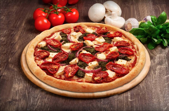 Reviews of Tops Pizza Worthing in Worthing - Pizza