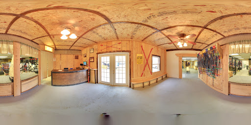 Snowboard Shop «Peak Ski & Snowboard Center», reviews and photos, 640 Center Rd, Pittsburgh, PA 15239, USA