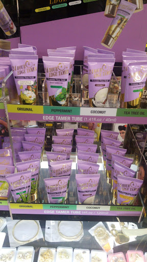 Beauty Salon «Rana Beauty Salon», reviews and photos, 405 West Lake St, Minneapolis, MN 55408, USA