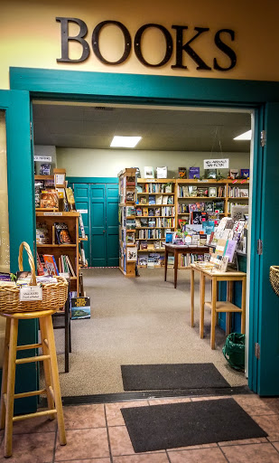 Book Store «Vashon Bookshop», reviews and photos, 17612 Vashon Hwy SW, Vashon, WA 98070, USA