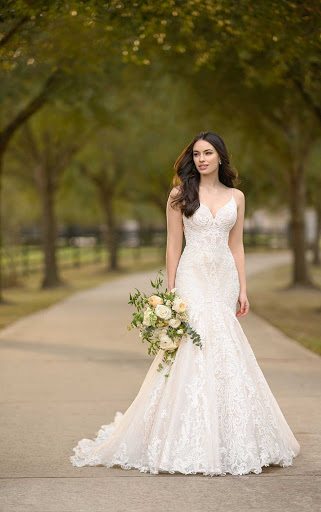 Bridal Shop «Elegance By Roya Bridal Atelier», reviews and photos, 1311 King St, Alexandria, VA 22314, USA