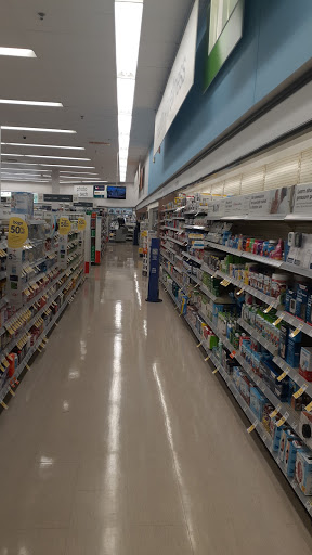 Pharmacy «Walgreens», reviews and photos, 500 Northwest Hwy, Cary, IL 60013, USA