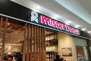 Mister Donut image