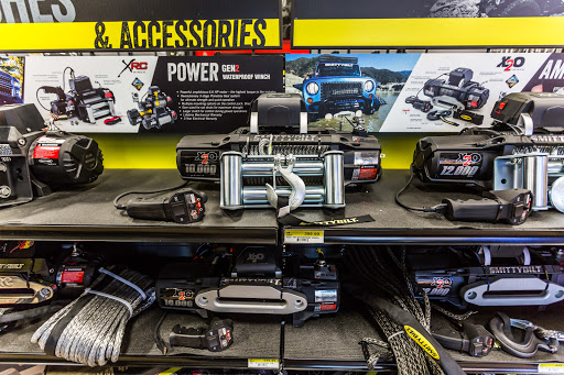 Truck Accessories Store «4 Wheel Parts Performance Center - Mesa, AZ», reviews and photos, 420 S Country Club Dr, Mesa, AZ 85210, USA