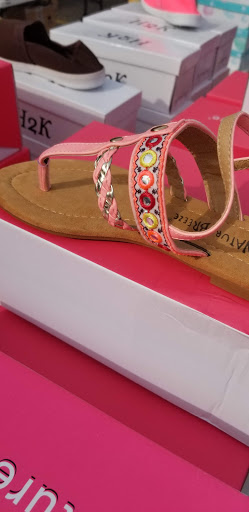 Shoe Store «Shoe Factory Inc», reviews and photos, 7000 Castor Ave, Philadelphia, PA 19149, USA