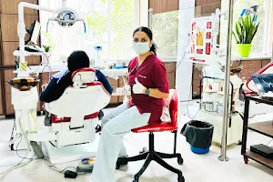 Divine Dental Art - Best Dental Clinic In Rohini, Delhi | Best Dentist in Rohini image