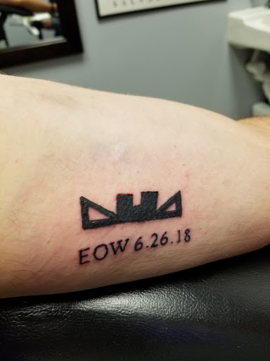 Tattoo Shop «Deaf Dog Ink Tattoo Studio», reviews and photos, 9 Jason Ct, St Charles, MO 63304, USA