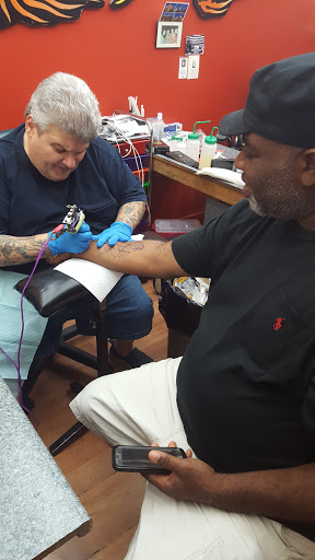 Tattoo Shop «Champion Tattooing», reviews and photos, 5606 Broadway, Bronx, NY 10463, USA