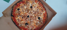 Pizza du Pizzeria Pizz'Avenue à Saint-Nazaire - n°15