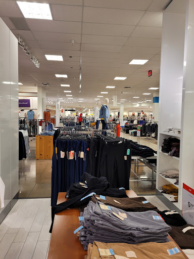 Clothing Store «Ross Dress for Less», reviews and photos, 1443 Dallas Hwy, Waxahachie, TX 75165, USA