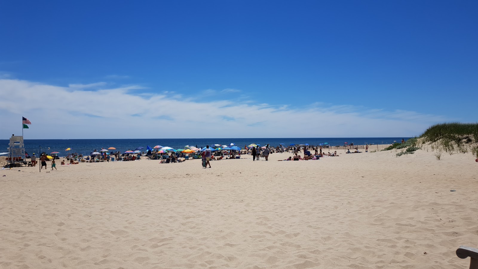 Atlantic Avenue Beach'in fotoğrafı parlak kum yüzey ile