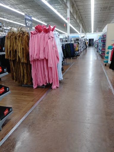 Department Store «Walmart Supercenter», reviews and photos, 35 Plaza Dr, Tamaqua, PA 18252, USA