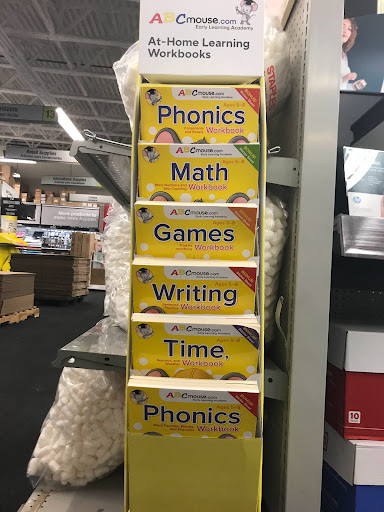 Office Supply Store «Staples», reviews and photos, 1700 W 49th St, Hialeah, FL 33012, USA