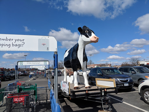 Grocery Store «Hannaford Supermarket», reviews and photos, 19 Clifton Country Rd Suite 16, Clifton Park, NY 12065, USA