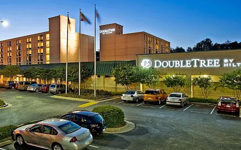 DoubleTree by Hilton Hotel Baltimore - BWI Airport image