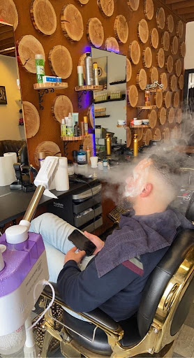 Simon Haircut in Copenhagen Municipality, Brønshøj