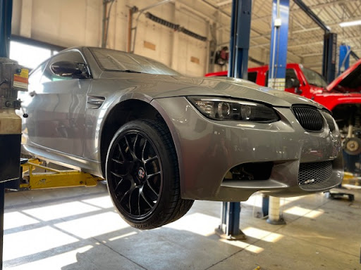 Auto Repair Shop «Casey Automotive», reviews and photos, 44 Barrington Rd, Streamwood, IL 60107, USA