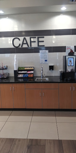 Toyota Dealer «Larry H. Miller Toyota Peoria», reviews and photos, 8633 W Bell Rd, Peoria, AZ 85382, USA