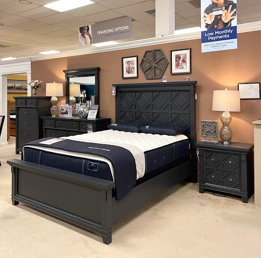 Furniture Store «Raymour & Flanigan Furniture and Mattress Store», reviews and photos, 629 Snyder Rd, Reading, PA 19605, USA