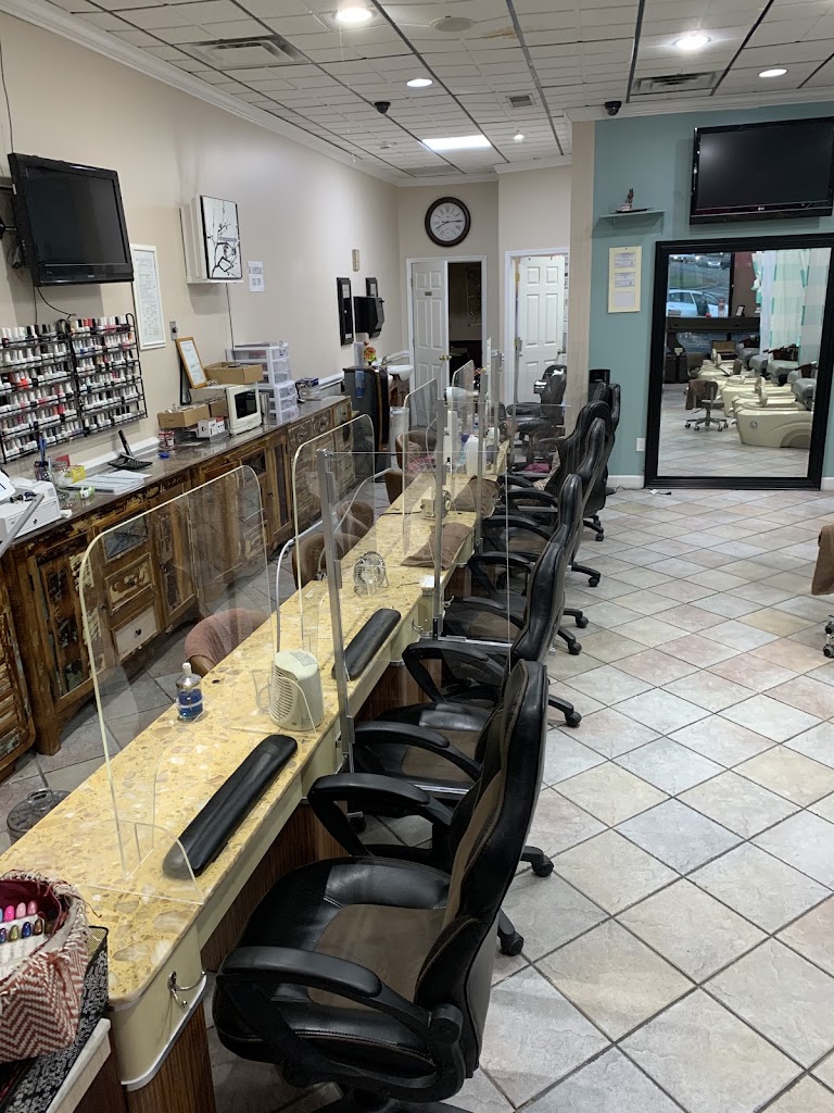 E'Xotic Nails & Wax 37421