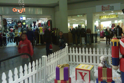 Shopping Mall «Burlington Center Mall», reviews and photos, 2501 Mt Holly Rd, Burlington, NJ 08016, USA