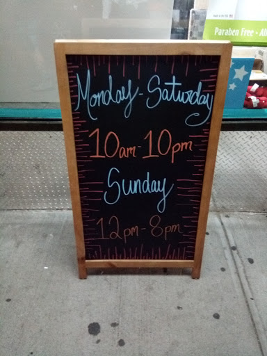 Pet Store «Pets On the Run», reviews and photos, 2920 Hoyt Ave S, Astoria, NY 11102, USA