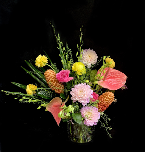 Florist «The Enchanted Florist», reviews and photos, 109 Public Sq, Lagrange, OH 44050, USA