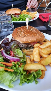 Plats et boissons du Restaurant français Restaurant Le Montagnard à Saint-Laurent-du-Pont - n°2