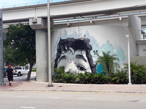 Clothing Store «Ross Dress for Less», reviews and photos, 100 S Biscayne Blvd, Miami, FL 33131, USA