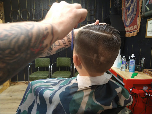 Barber Shop «Gold Line Barber Shop», reviews and photos, 38225 W Hwy 12, Valley Springs, CA 95252, USA