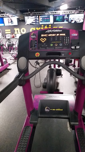 Gym «Planet FItness», reviews and photos, 38 Great Neck Rd, Great Neck, NY 11021, USA