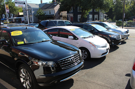 Used Car Dealer «Marshall Motors North», reviews and photos, 94 Cabot St, Beverly, MA 01915, USA
